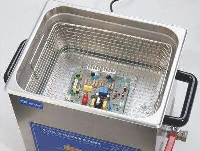 超聲波清洗機(jī)在各行業(yè)實(shí)際應(yīng)用中的優(yōu)勢